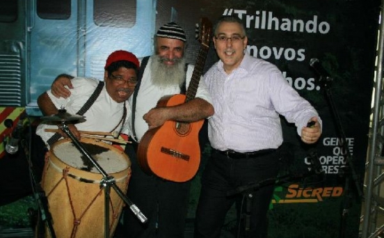 Palestra musical criativa sicredi palestrante dill casella